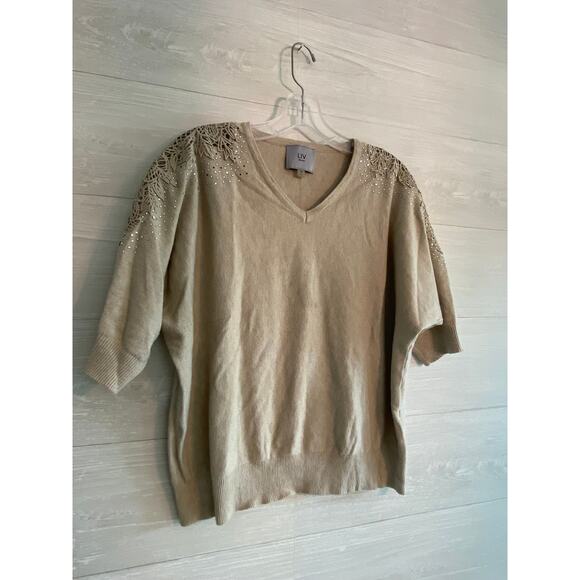 Liv Milano blouse - Picture 1 of 4